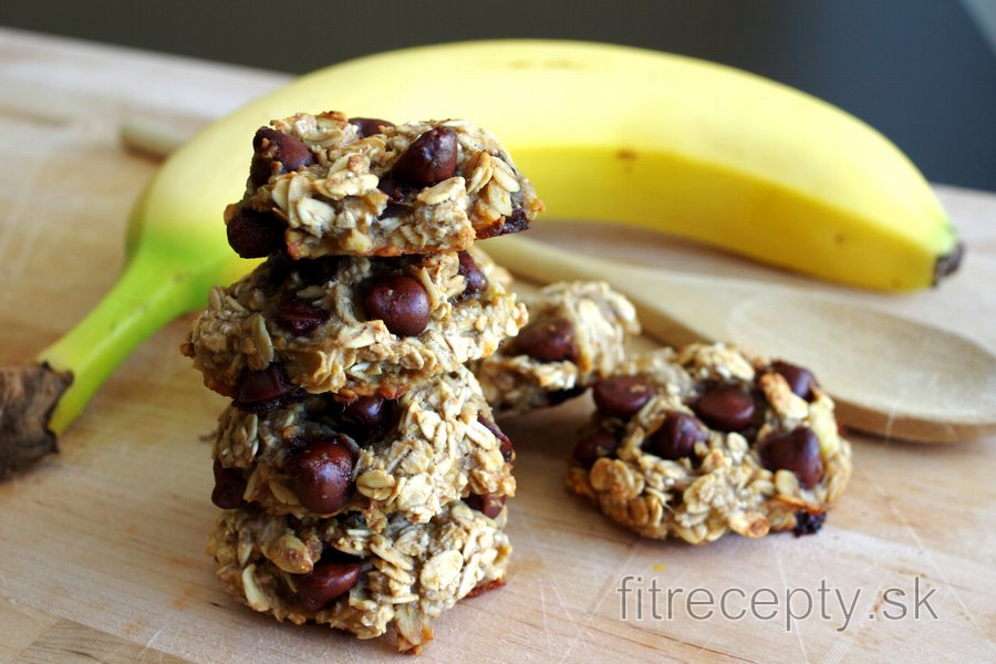 Banánovo ovsené cookies bez múky, cukru a vajec z troch ingrediencií