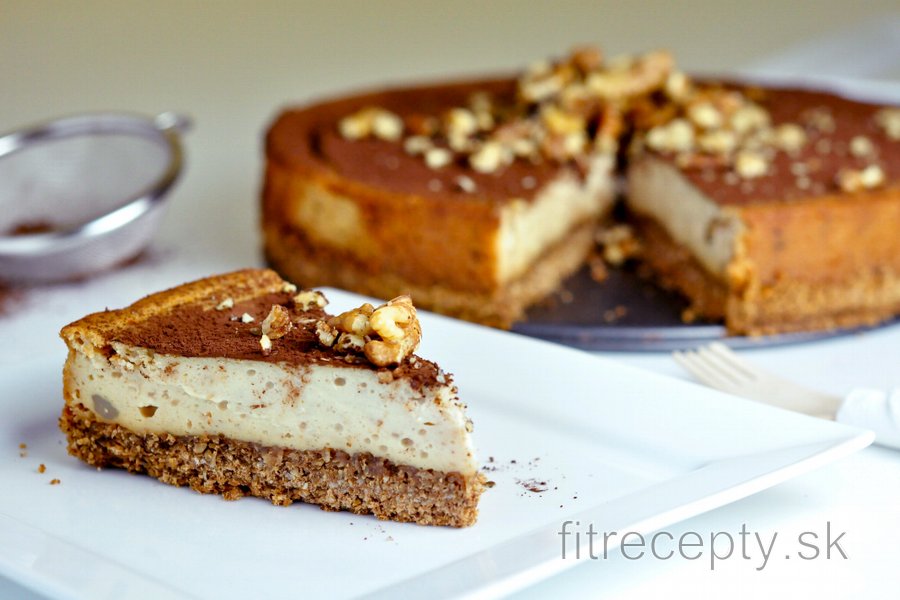 Fit gaštanovo-medový cheesecake