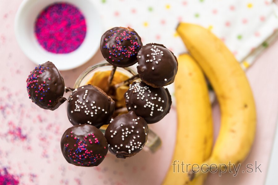 Banánovo-špaldové cake pops