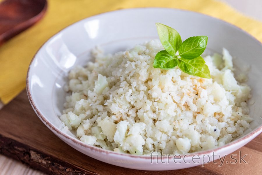 Karfiolová ryža - diétna príloha
